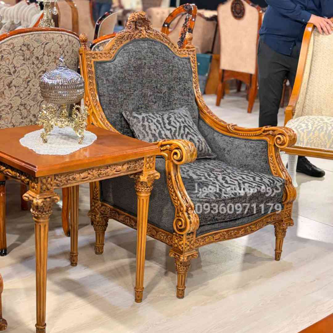 ست کامل مبل و میز ناهارخوری کلاسیک مدل پیچک