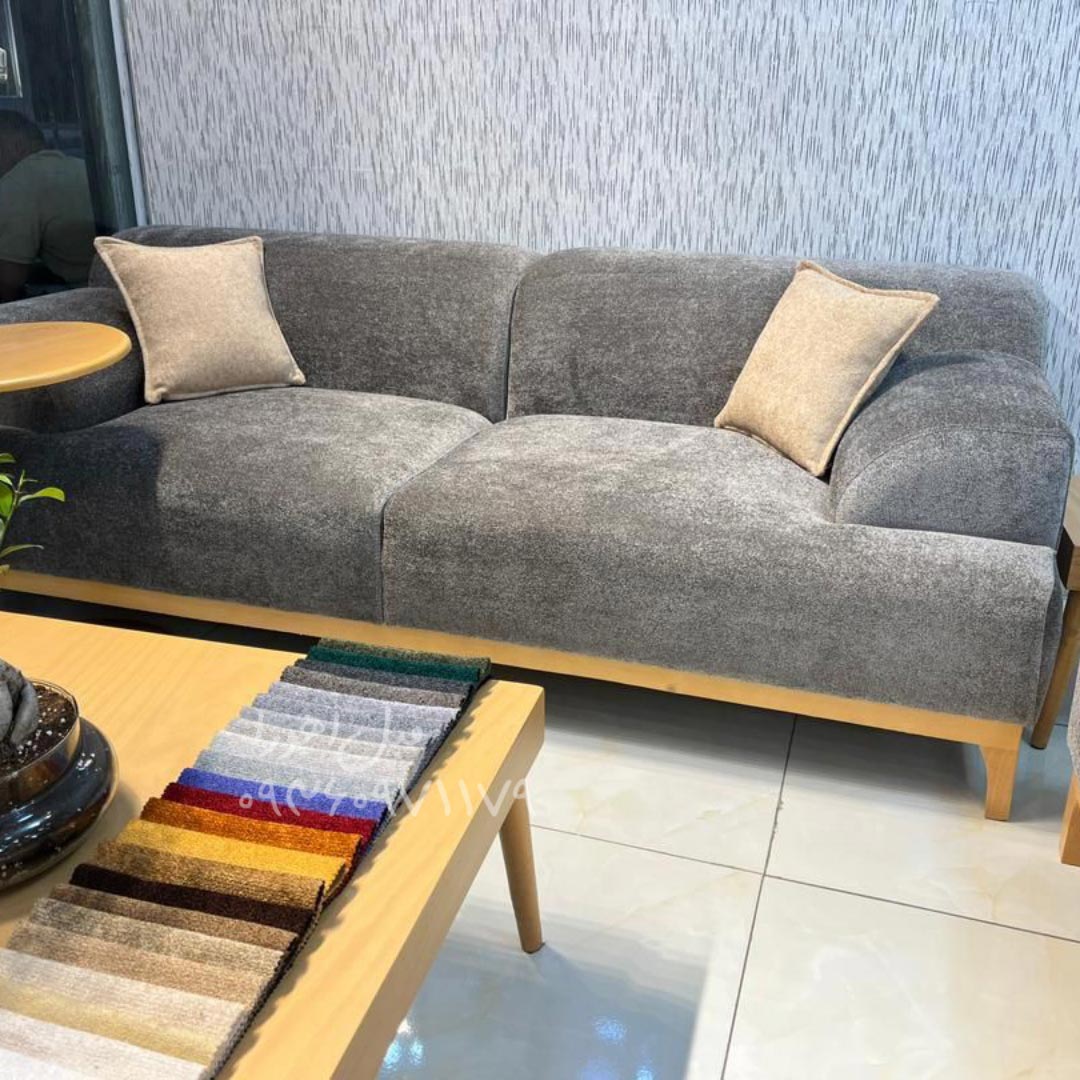 سه نفره مبل راحتی کاما از نمای جلو